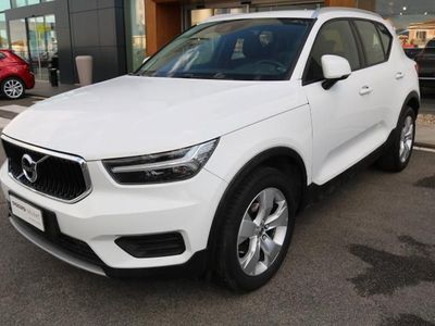 usata Volvo XC40 D3 Momentum