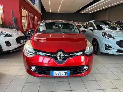 Usata Renault Clio IV Life 75 CV (55 kW) 2016 Rosso Berlina
