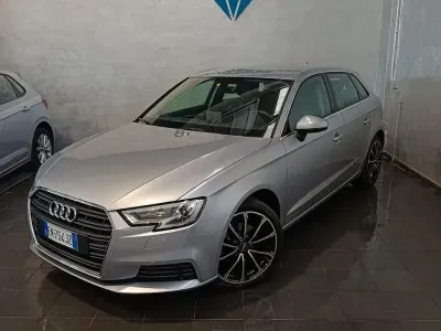 Usata Audi A3 116 CV (85 kW) 2018 Grigio Berlina