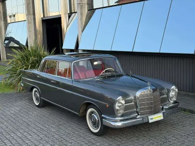 Usata Mercedes 220 SE 120 CV (88 kW) 1964 Grigio Berlina