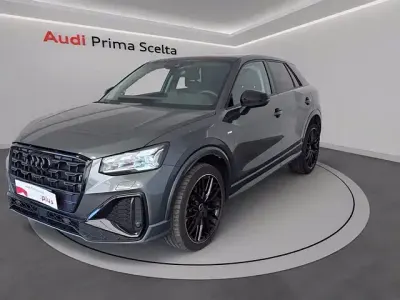 Usata Audi Q2 Ambiente 150 CV (110 kW) 2025 Grigio daytona perla SUV
