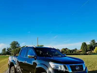 Usata Nissan Navara 190 CV (139 kW) 2017 Nero Pick-up