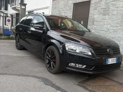 Usata VW Passat Highline 140 CV (102 kW) 2011 Nero Station wagon