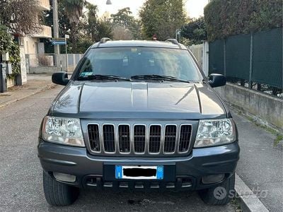 Usata Jeep Grand Cherokee Limited 163 CV (119 kW) 2002 Grigio SUV