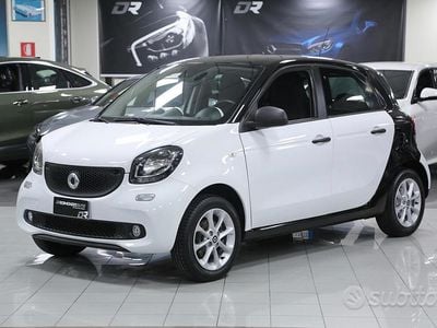 Usata Smart ForFour 71 CV (52 kW) 2016 Bianco Utilitaria