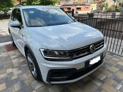 Usata VW Tiguan Sportline 150 CV (110 kW) 2020 Bianco SUV