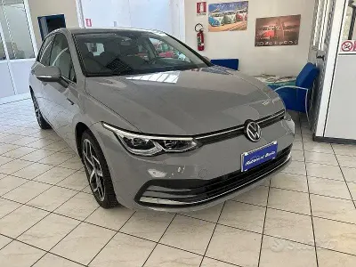 Usata VW Golf VII Style 150 CV (110 kW) 2020 Grigio Berlina
