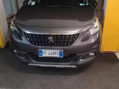 Usata Peugeot 2008 2016 Grigio SUV