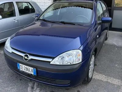 Usata Opel Corsa Comfort 75 CV (55 kW) 2002 Utilitaria