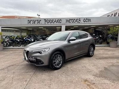 Usata Alfa Romeo Stelvio 210 CV (154 kW) 2017 Grigio SUV