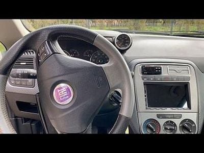 Usata Fiat Grande Punto 75 CV (55 kW) 2009 Grigio Utilitaria