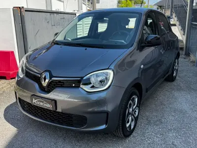 Usata Renault Twingo Equilibre 30 kW (42 CV) 2025 Other Utilitaria