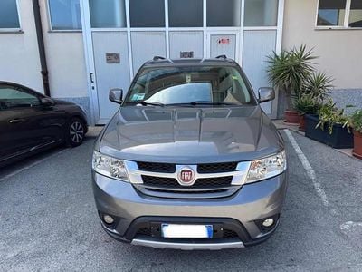 Usata Fiat Freemont Urban 170 CV (125 kW) 2013 Grigio scuro SUV