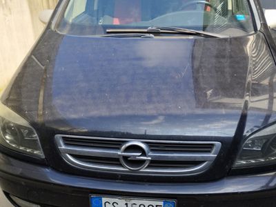 usata Opel Zafira 1.6cc metano