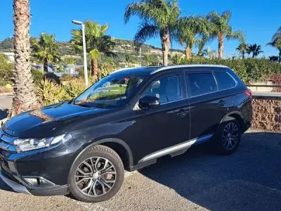 Usata Mitsubishi Outlander Instyle 150 CV (110 kW) 2016 SUV