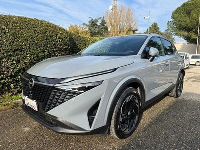 Usata Nissan Qashqai N-Connecta 140 CV (102 kW) 2025 Grigio SUV