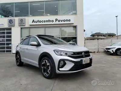 Usata VW Taigo R-line 116 CV (85 kW) 2025 Gray SUV