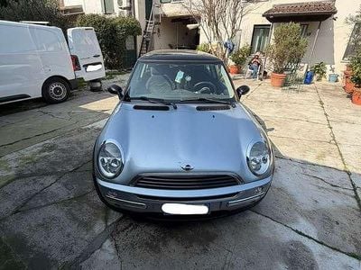 Usata Mini ONE 90 CV (66 kW) 2002 Utilitaria