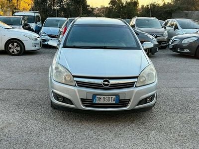 Käytetty Opel Astra 60 HP (44 kW) 2007 Harmaa Farmari