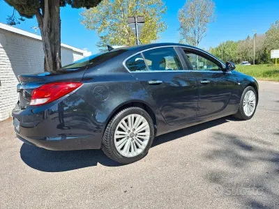 Usata Opel Insignia 160 CV (117 kW) 2013 Nero Berlina