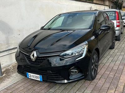 Usata Renault Clio V 86 CV (63 kW) 2021 Berlina