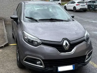 Occasion Renault Captur Zen 90 PK (66 kW) 2017 Grijs SUV