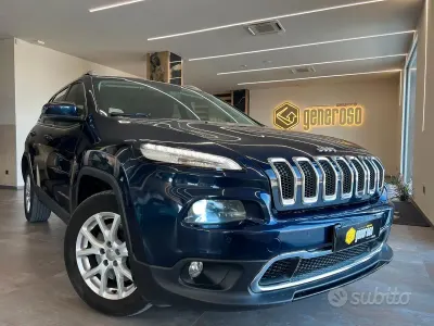 Usata Jeep Cherokee Longitude 140 CV (102 kW) 2014 Blu SUV