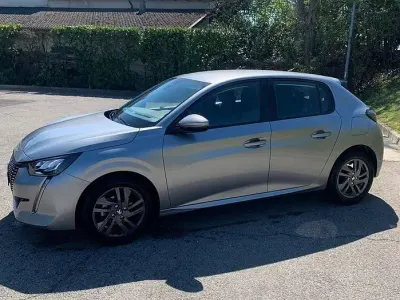 Usata Peugeot 208 101 CV (74 kW) 2021 Grigio Utilitaria