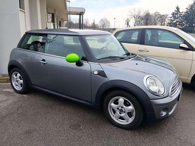 Usata Mini Cooper 75 CV (55 kW) 2010 Grigio Utilitaria