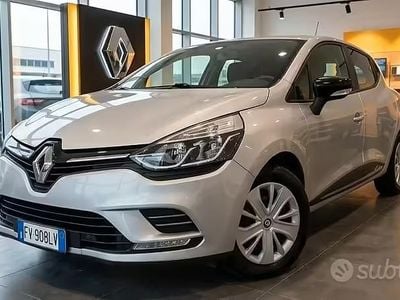 Second-hand Renault Clio IV Zen 75 CP (55 kW) 2019 Gri Berlinǎ