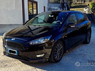 Usata 2018 Ford Focus ST-Line Berlina | 10.000 € (Ottimo prezzo)