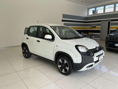 Usata Fiat Panda Cross Cross 69 CV (50 kW) 2023 Bianco Utilitaria