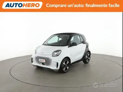 Usata Smart ForTwo Coupé 41 kW (56 CV) 2022 Bianco Utilitaria