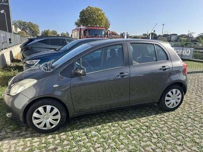 Usata Toyota Yaris Sol 87 CV (63 kW) 2007 Utilitaria
