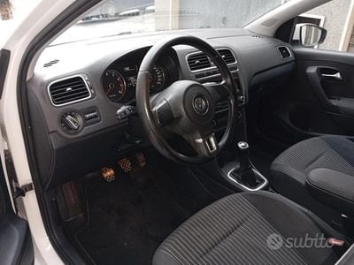 Usata VW Polo 105 CV (77 kW) 2011 Bianco Berlina