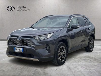 Usata Toyota RAV4 Hybrid 218 CV (160 kW) 2022 Grigio SUV