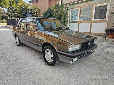 Usata Alfa Romeo Giulietta 109 CV (80 kW) 1984 Marrone Utilitaria