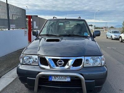 usata Nissan Terrano II serie 3.0