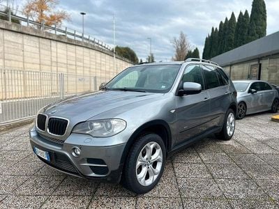 Usata BMW X5 Comfort Edition 245 CV (180 kW) 2013 Grigio SUV