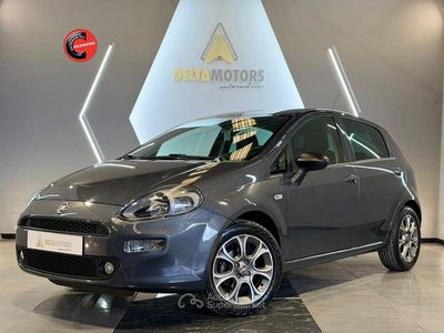 Usata Fiat Punto Lounge 69 CV (50 kW) 2018 Grigio Utilitaria