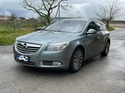 Usata Opel Insignia 130 CV (95 kW) 2011 Station wagon