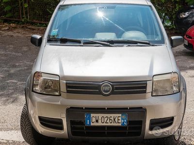Usata Fiat Panda 4x4 Climbing 60 CV (44 kW) 2005 Grigio Utilitaria