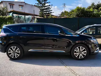Usata Renault Espace Initiale Paris 160 CV (117 kW) 2017 Nero Monovolume