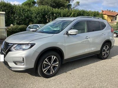 Gebraucht Nissan X-Trail Tekna 177 PS (130 kW) 2019 Grau SUV