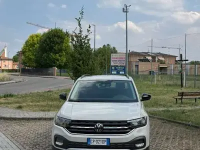 Usata VW T-Cross Style 110 CV (80 kW) 2023 Bianco/6u  ascot grey SUV