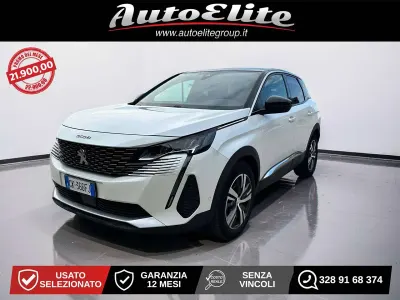 Usata Peugeot 3008 Allure 131 CV (96 kW) 2022 Bianco SUV