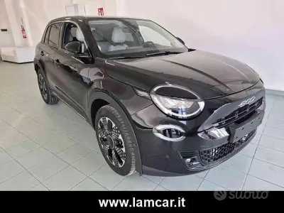Usata Fiat 600 La Prima 101 CV (74 kW) 2025 Nero SUV