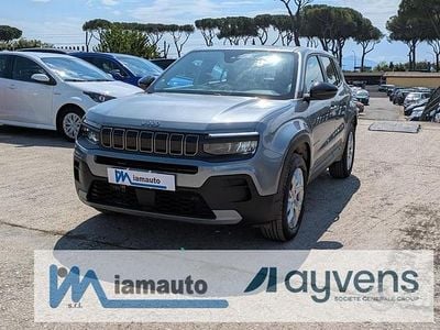 Begagnad Jeep Avenger Longitude 101 HK (74 kW) 2025 Grå SUV