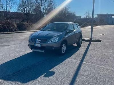 Usata Nissan Qashqai 114 CV (83 kW) 2007 Grigio SUV