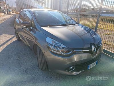 Usata Renault Clio IV 75 CV (55 kW) 2016 Grigio Berlina